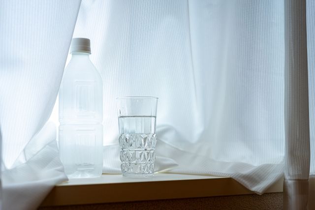 鍼施術後は水分補給を